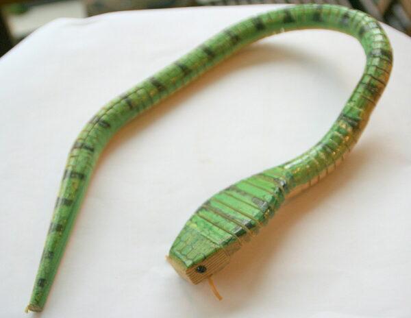 Beweeglijke cobra slang